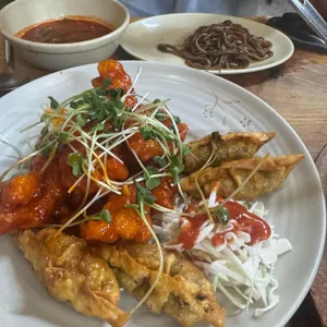 금용 사진 2