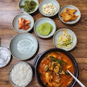 물담물회국수 사진