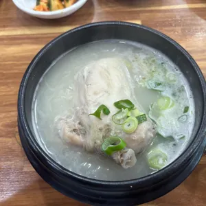 백두봉삼계탕 사진