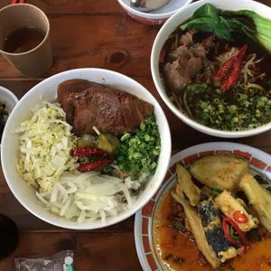 융캉찌에 사진