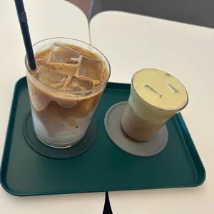 굳띵즈 사진