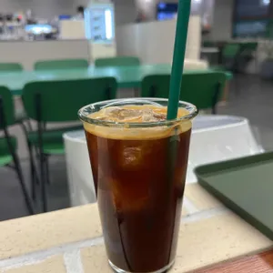 리띵커피 사진