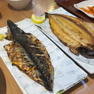 두부집 고등어 사진