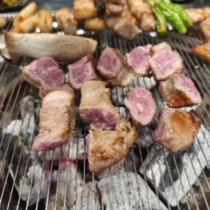 상구네돼지구이 사진