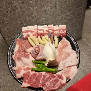 상구네돼지구이 사진