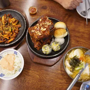 동네맛집뼈구이집 사진