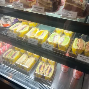 쉼표 베이커리카페 리뷰 사진