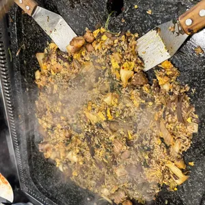 돈 마당 사진