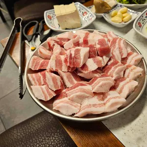 진짜무쇠삼겹 사진