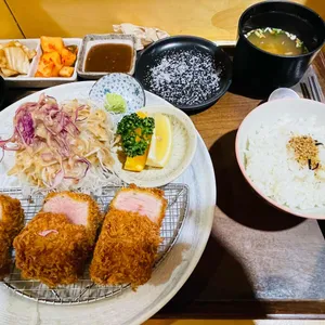 얌얌카츠 리뷰 사진