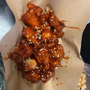 BBQ치킨 사진