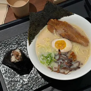 산카쿠 사진