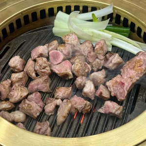 정숙성 사진