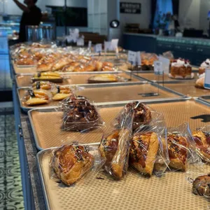 산정호수 100년 단팥빵 리뷰 사진