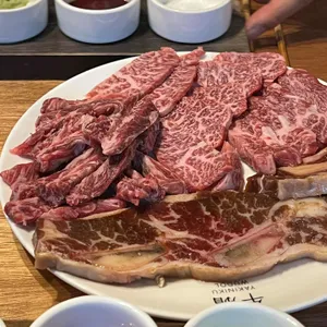우돌 사진