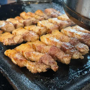 육즙창고 사진