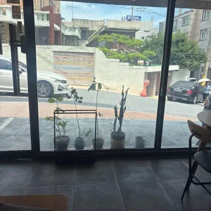카페 칠 리뷰 사진