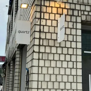 쿼츠 리뷰 사진