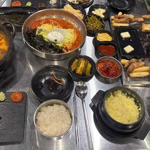 상구네돼지구이 사진