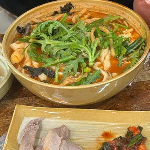 이유간 백년칼국수 사진