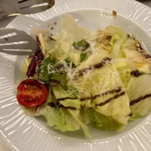 피스트 사진