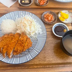 부엉이 식당 사진