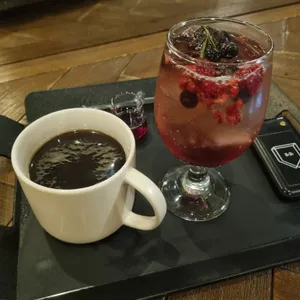 젠젠 사진