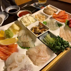 창작일식 엔 사진