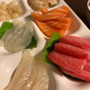 창작일식 엔 사진