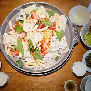 큰지붕닭갈비 사진