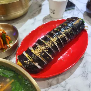 순수김밥 사진