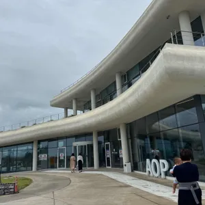 AOP 리뷰 사진