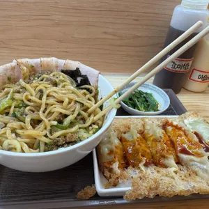 초이라멘 사진