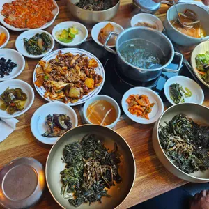 민들레 산채정식 대표 사진