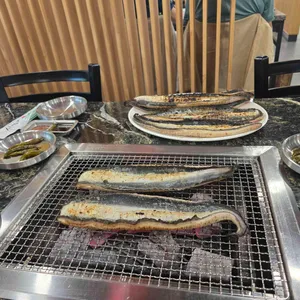 신계동장어 사진