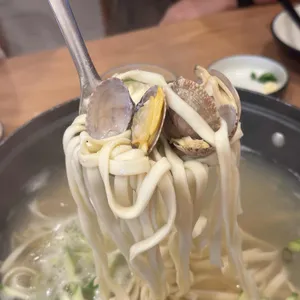 오늘보쌈칼국수 사진