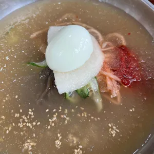 장수마늘보쌈 사진