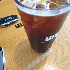 메가커피 대표 사진