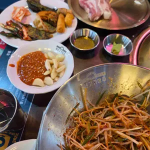 청년고기장수 사진