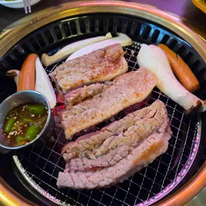 청년고기장수 사진