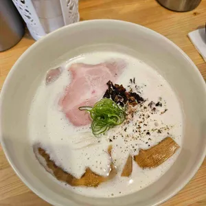고멘 사진