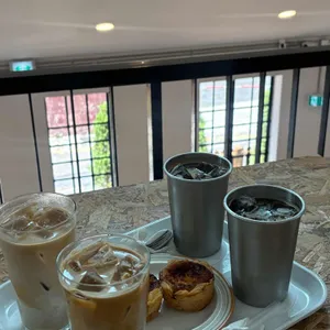 카운트 커피 사진