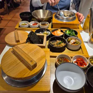 도토리 소반 사진