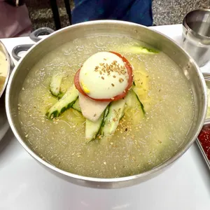 황금룡 사진