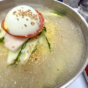 황금룡 사진