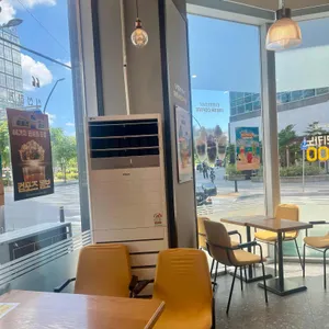 컴포즈커피 대표 사진