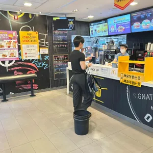 맥도날드 리뷰 사진