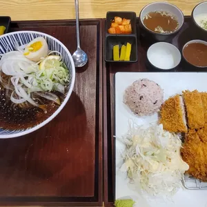 상상돈가스 사진