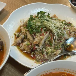 홍연 사진