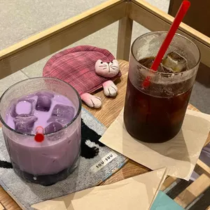 사랑과 자유 사진